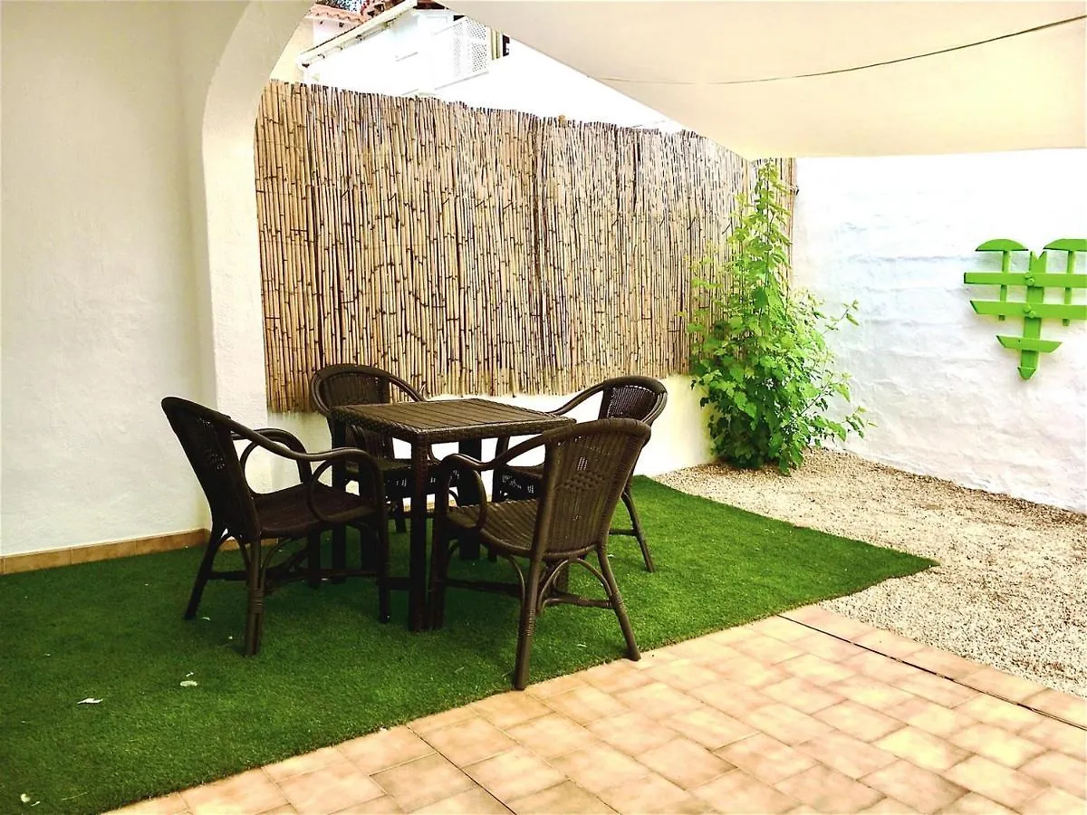 קאלה בלנקה Apartamentos Ciutadella ספרד
